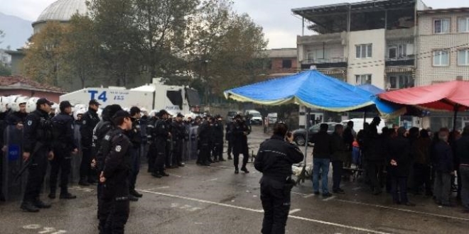 Hatay'da izinsiz gösteri: 18 gözaltı