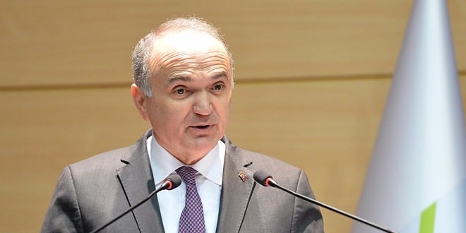 Bakan Özlü: Zeytin sahaları yatırıma açılmayacak