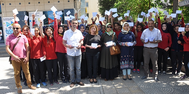 Adıyamanlı öğrencilerden '500 mektuplu teşekkür'