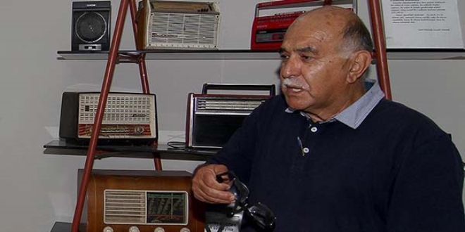 Eski radyo merakı koleksiyona dönüştü