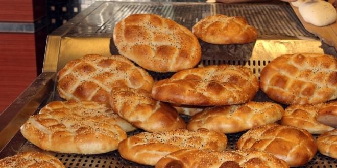 'Ekmek, kan şekerini ve kan insülini aşırı yükseltiyor'