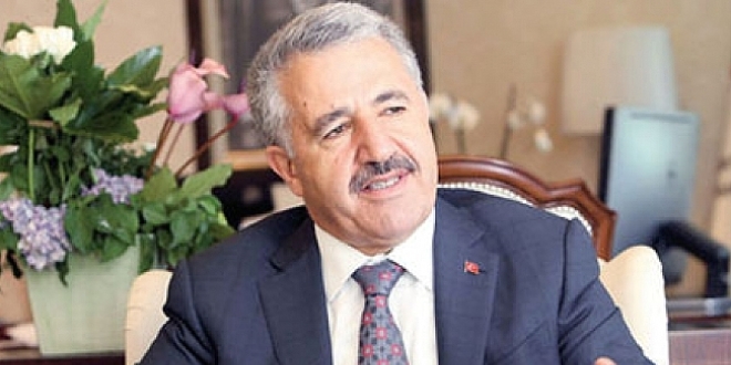 Bakan Arslan: Türkiye'ye çelme takmaya çalışıyorlar