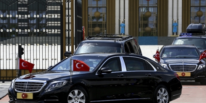 Erdoğan, AK Parti Genel Başkanı olduktan sonra ilk kez Genel Merkez'de