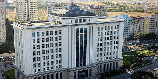 AK Parti MKYK toplant�s� sona erdi