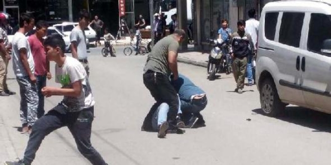 Polisi bıçaklayan şüpheli tutuklandı