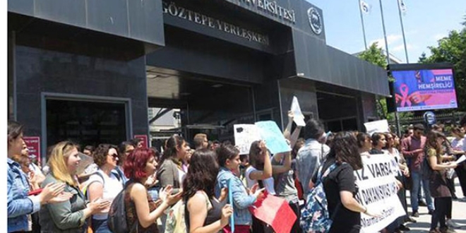 Maramara niversitesi'nde 'Taciz' protestosu