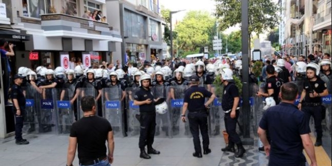 Gezi Parkı odaklı eylemlerin yıl dönümünde yürüyüş