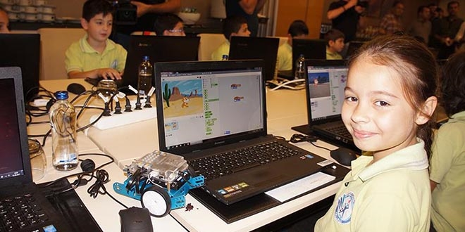 Ege'de 2 bin çocuğa kodlama eğitimi verilecek