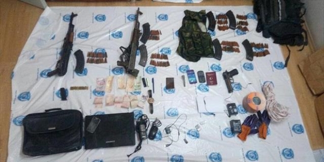 Mardin'de tutuklanan teröristin evinde mühimmat ele geçirildi