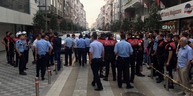 İstanbul'da silahlı çatışma: 1ölü, 4 kişi yaralandı