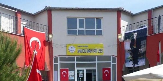 O öğretmen hakkında savcılık soruşturma başlattı.