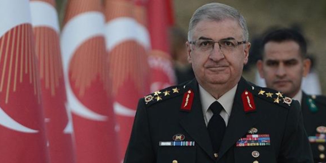Orgeneral Güler'den Şirvan'daki TEOG birincilerine altın