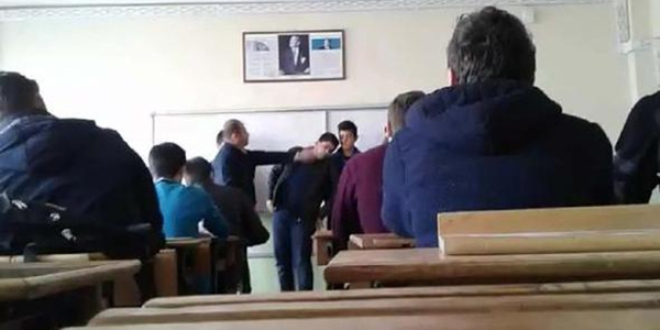 Öğrencilerine şiddet uygulayan öğretmene soruşturma
