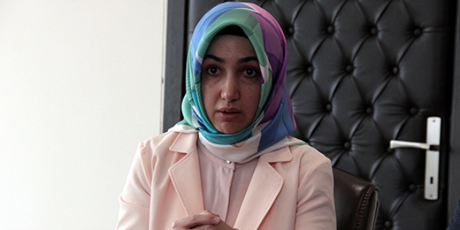 Hasta yakınlarından kadın doktora şiddet
