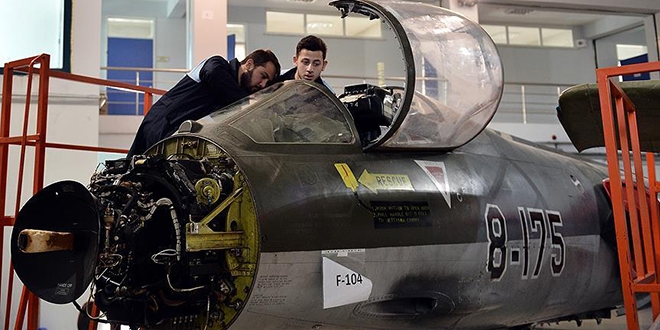 Nitelikli havacılık eğitimi alan 100 gençten 90'ı işe girdi