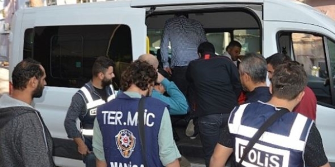 Manisa'da adliyeye sevk edilen 7 esnaf serbest brakld