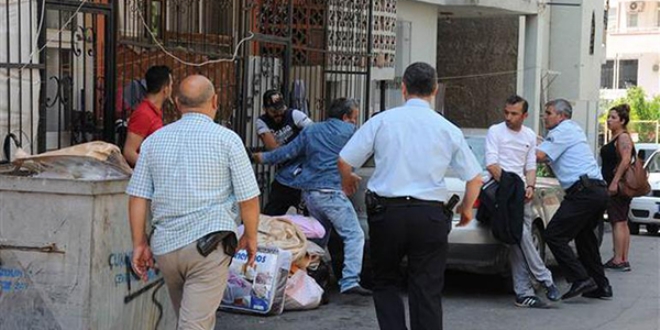Polis bastı, ortalık karıştı