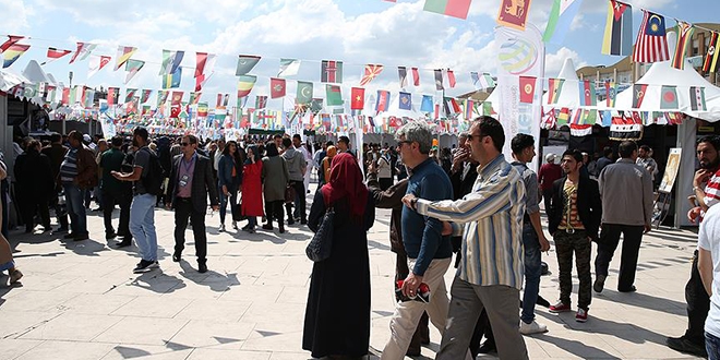 Uluslararası öğrencileri mezuniyet heyecanı sardı
