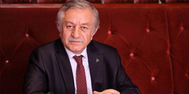 'Türkiye'ye rağmen Türkmen diyarında racon kesilemez'