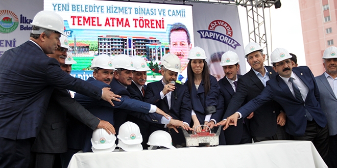 'Elimizdeki imkanların değerini çok iyi bilmemiz lazım'