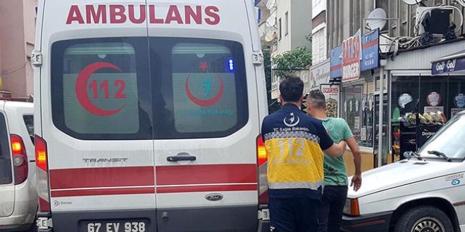 Eşler tartıştı: Bu kez kadın kocasını bıçakladı