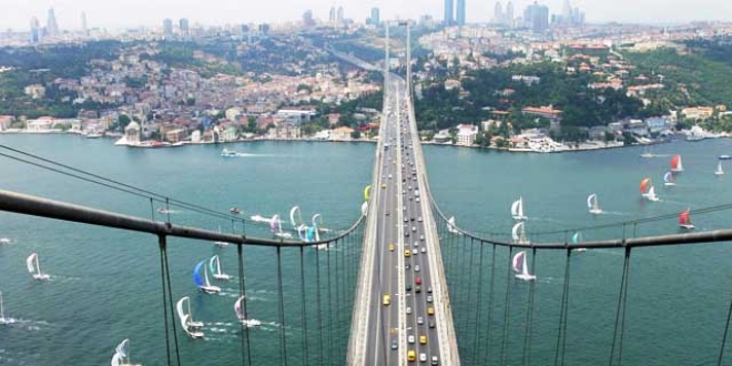 Köprü asfaltı 2.5 ayda pırıl pırıl olacak