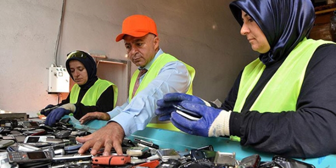 Bodrum katında tamircilikten 10 bin metrekarelik tesise