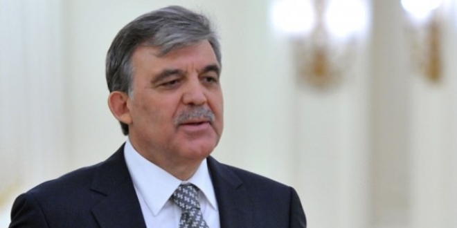 Gül'ün kadın danışmanı tutuklandı