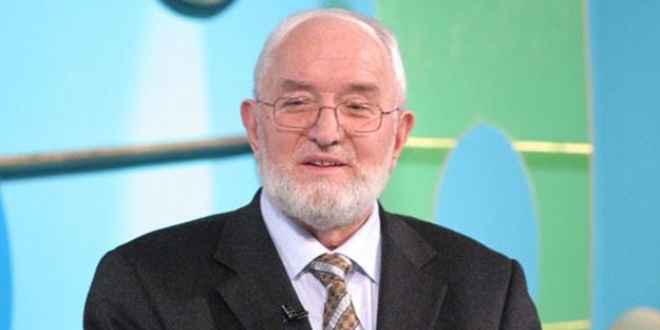 Nursaçan: TV'deki dini programlar psikolog görevi görüyor