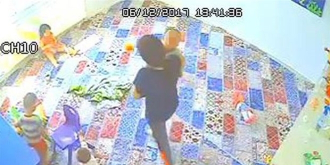 Osmaniye'de kreşte şiddet uygulayan öğretici görevden el çektirildi