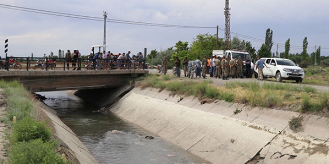 Sulama kanalına düşen asker 20 km uzakta bulundu