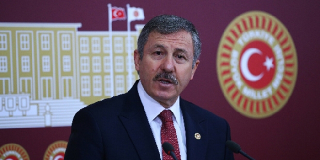 'Aybüke, maaşının yarısıyla okulunun eksiklerini giderdi'