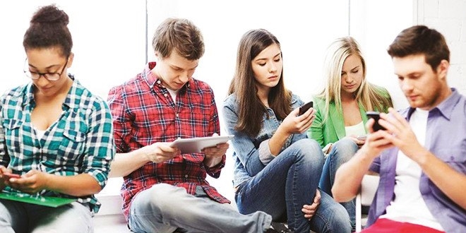 Cep telefonu �irketleri �ikayette rekora ko�uyor