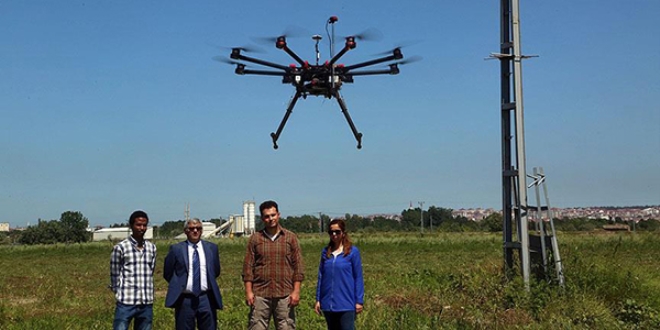 OMÜ'de 'Drone'lar tarım için uçuruluyor