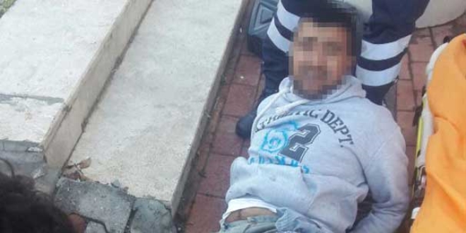 Yakalanaca��n� anlayan h�rs�z, polise b��ak �ekti