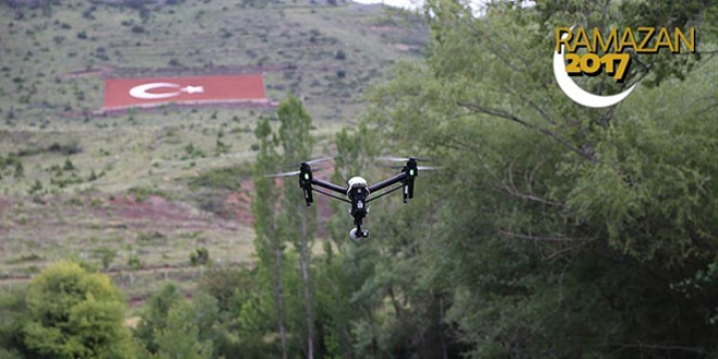 Dronelar 'Kadir Gecesi' için uçtu