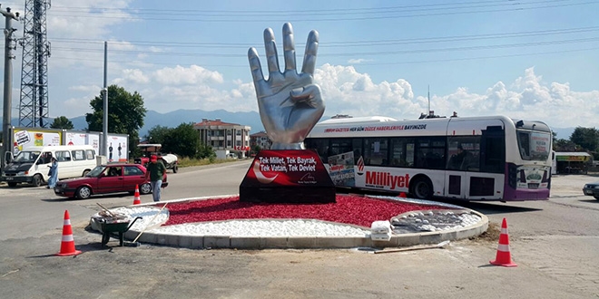 Düzce Belediye Başkanı'ndan 'Rabia heykeli' açıklaması