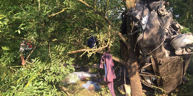 Düzce'de trafik kazası: 3 ölü, 1 yaralı