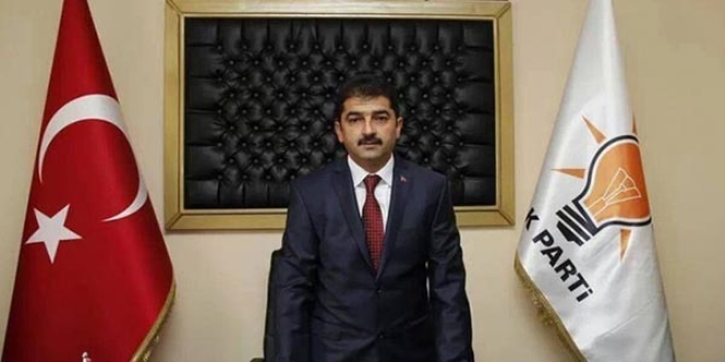 İstifa eden başkan: Seve seve kendimi feda ediyorum