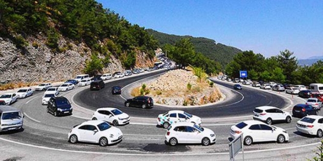 'Sakin kent' Akyaka'ya yerli turist akını