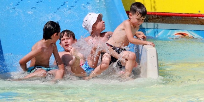 Antalya'da hava sıcaklığı 38 dereceye ulaştı