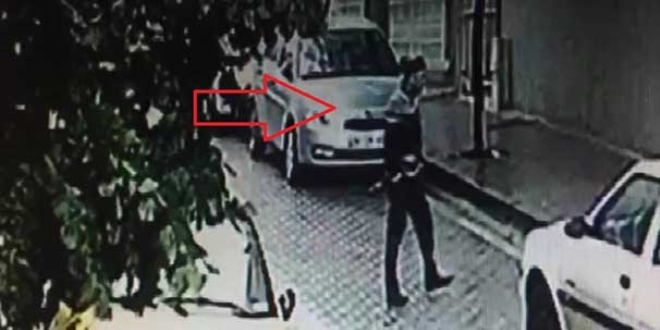 Mahallelinin pe�ine d��t��� telefon h�rs�z� 3 ya��ndaki �ocu�u rehin ald�