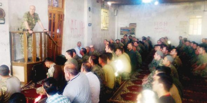 El Bab'da bayram namazı