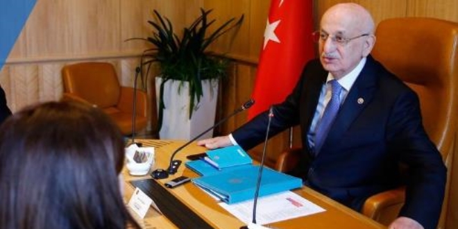 TBMM Başkanı İsmail Kahraman'dan ilginç sorular