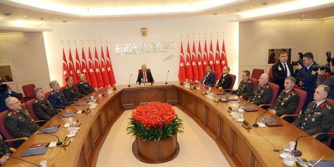 YAŞ'ta geleneğin dışına çok çıkmayız
