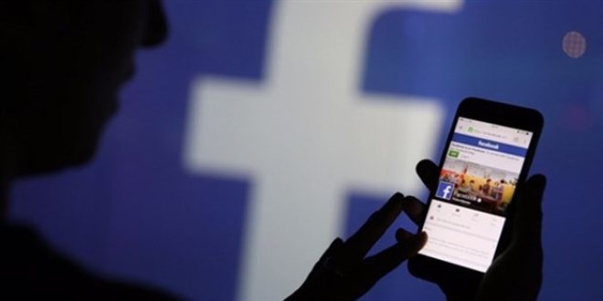 Facebook 2 milyar kullancyla rekor krd