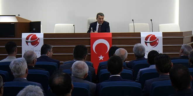 Vali Çelik Eskişehir'e veda etti