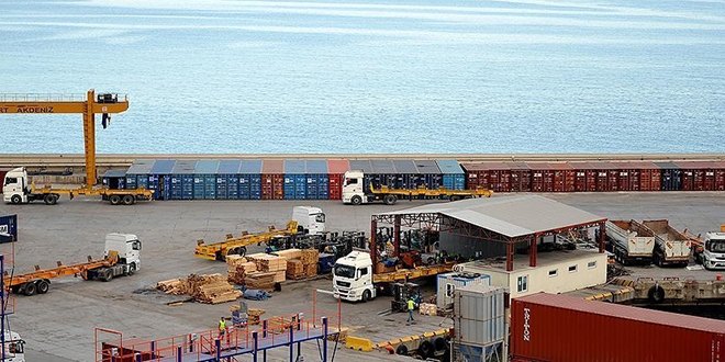 En fazla ihracat Almanya'ya gerçekleştirildi