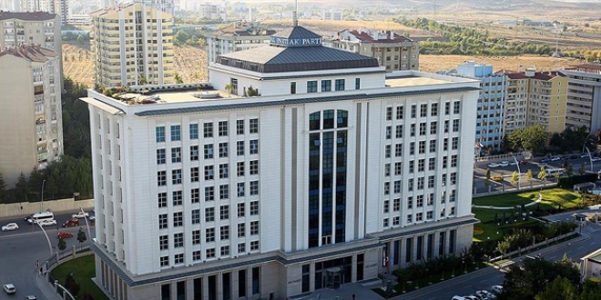 AK Parti MKYK toplantısı başladı