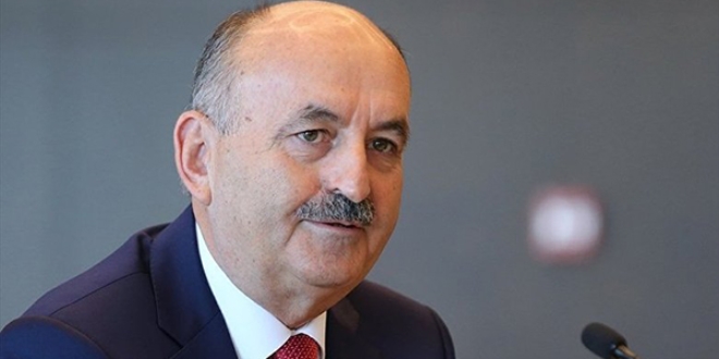 Müezzinoğlu: Kamu işçileriyle imzalar yarın atılacak